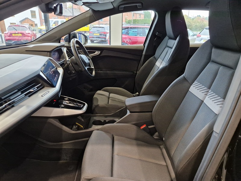 Audi Q4 e-tron Sport - U11652