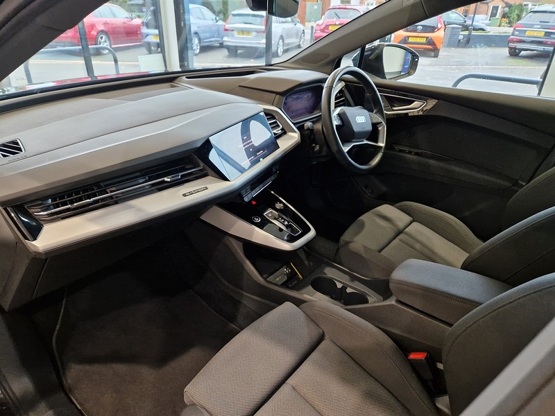 Audi Q4 e-tron Sport - U11652