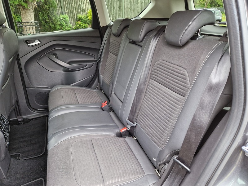 Ford Kuga TDCi EcoBlue Titanium Edition - U11654