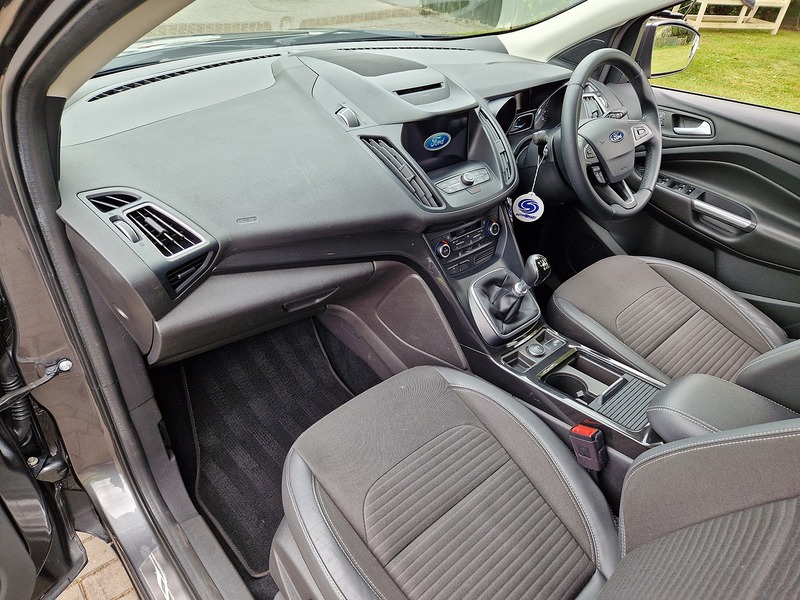 Ford Kuga TDCi EcoBlue Titanium Edition - U11654