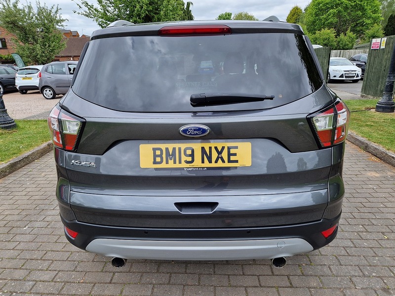 Ford Kuga TDCi EcoBlue Titanium Edition - U11654