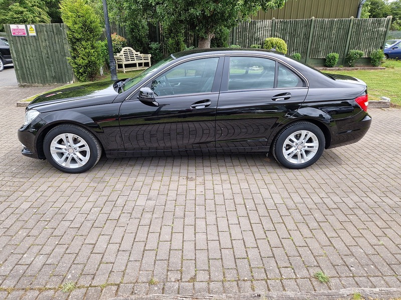Mercedes-Benz C Class C180 BlueEfficiency Executive SE - U11665