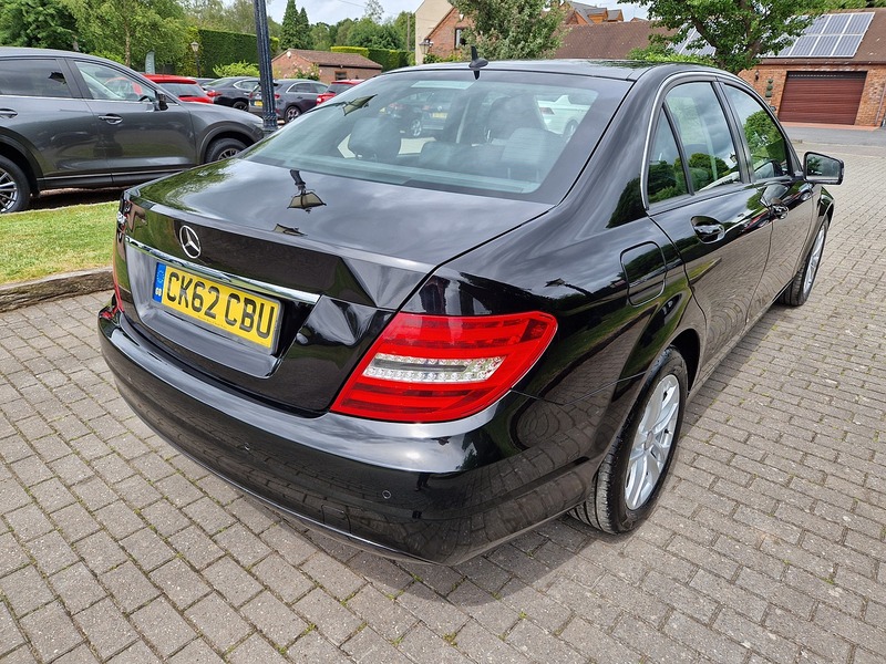 Mercedes-Benz C Class C180 BlueEfficiency Executive SE - U11665
