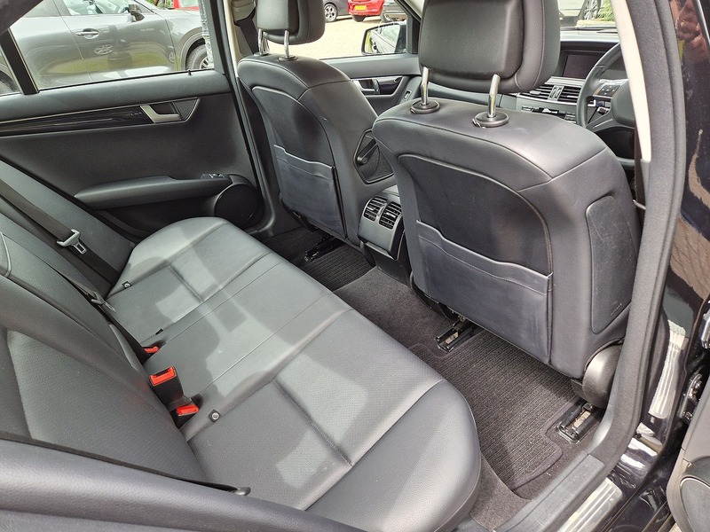 Mercedes-Benz C Class C180 BlueEfficiency Executive SE - U11665