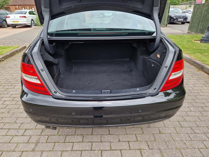 Mercedes-Benz C Class C180 BlueEfficiency Executive SE - U11665