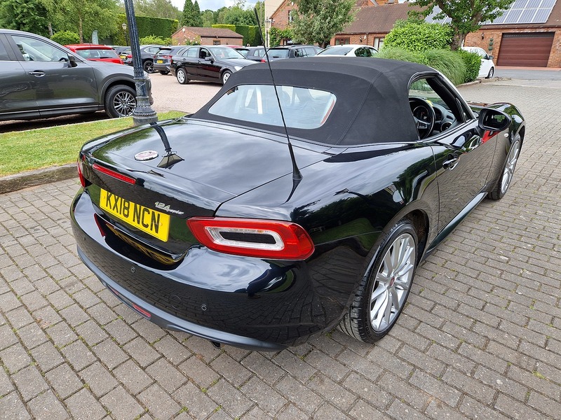 Fiat 124 Spider MultiAir Lusso - U11671