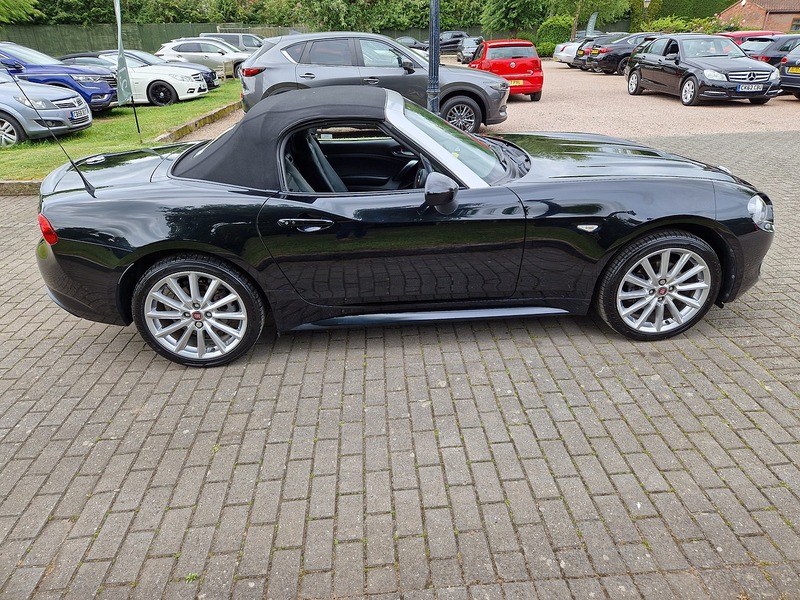 Fiat 124 Spider MultiAir Lusso - U11671