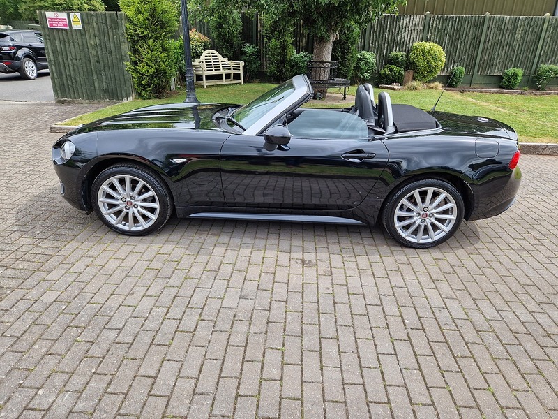 Fiat 124 Spider MultiAir Lusso - U11671