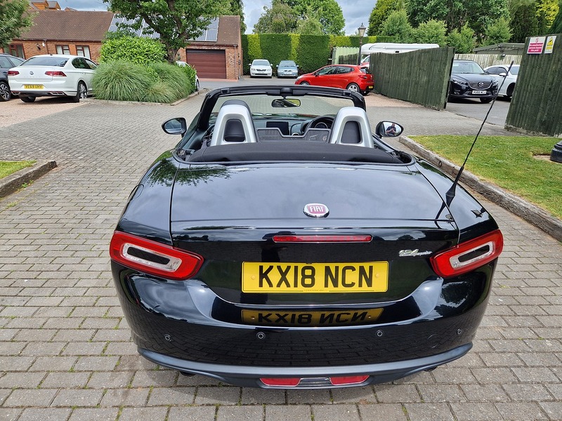 Fiat 124 Spider MultiAir Lusso - U11671