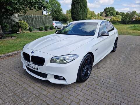 BMW 5 Series 2.0 E220d AMG Line Saloon 4dr Diesel G-Tronic+ Euro 6 (s/s) (194 ps)