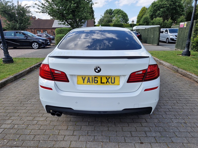 BMW 5 Series 520d M Sport - U11679