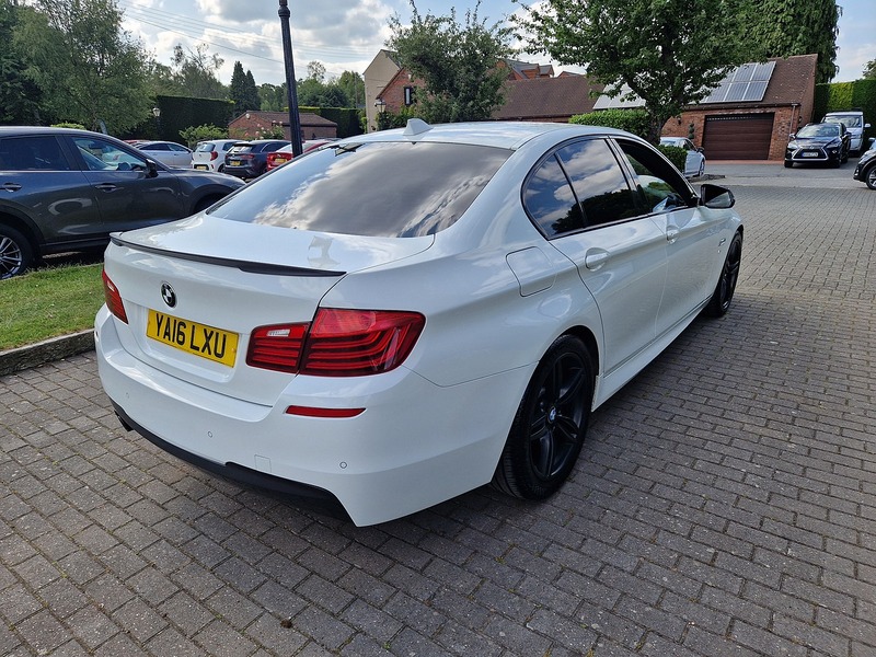 BMW 5 Series 520d M Sport - U11679