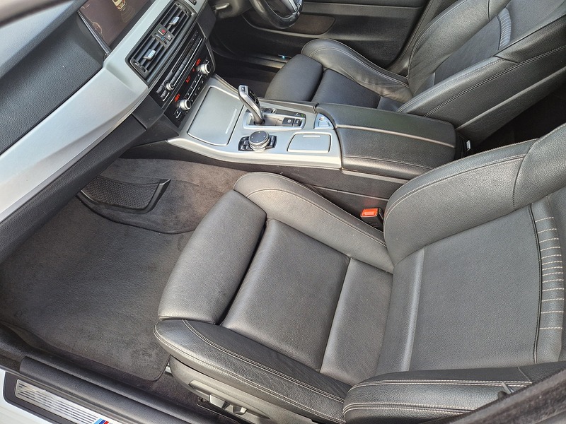 BMW 5 Series 520d M Sport - U11679