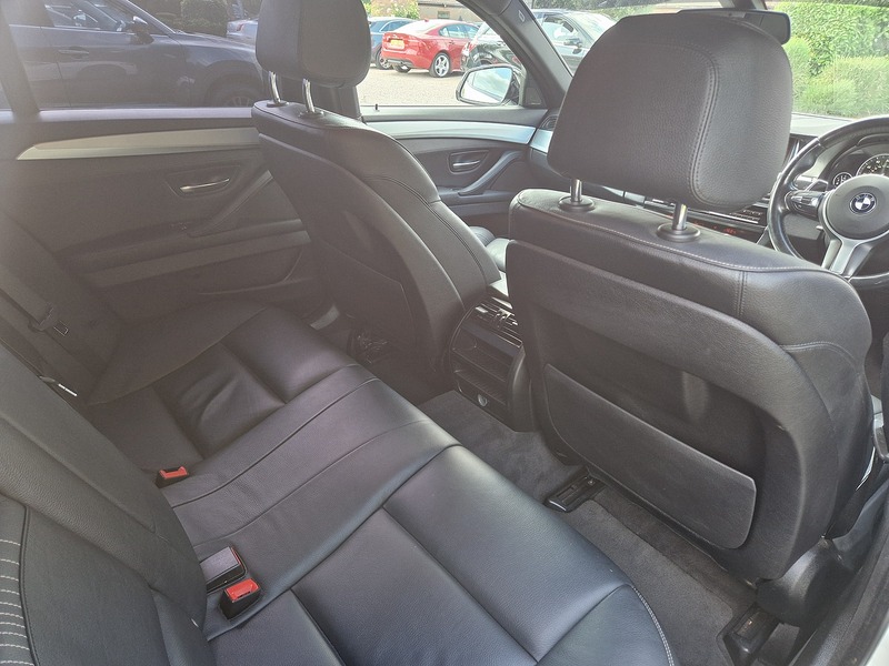BMW 5 Series 520d M Sport - U11679
