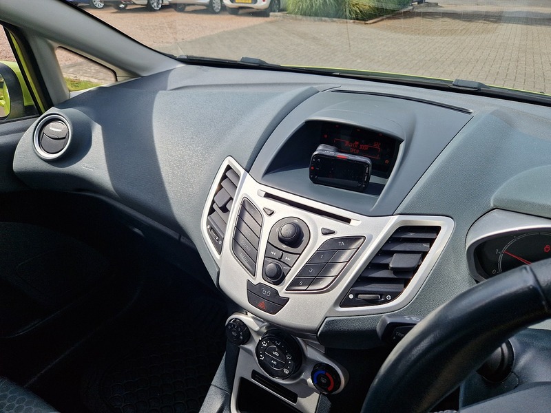 Ford Fiesta Zetec - U11681