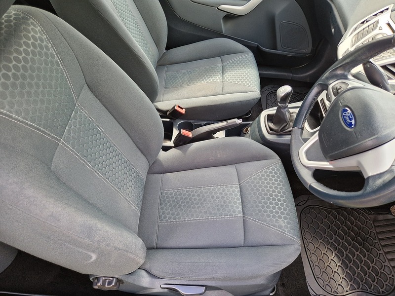 Ford Fiesta Zetec - U11681