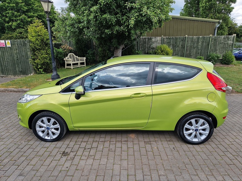 Ford Fiesta Zetec - U11681