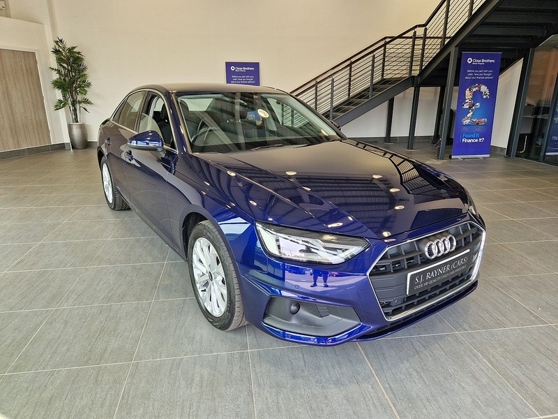 Audi A4 TFSI Technik - U11687