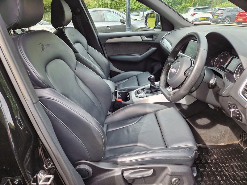 Audi Q5 TDI S line Plus - U11690