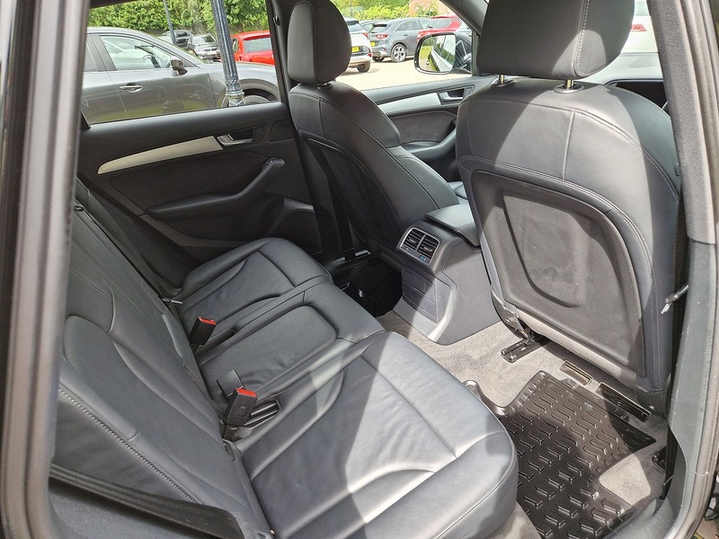 Audi Q5 TDI S line Plus - U11690