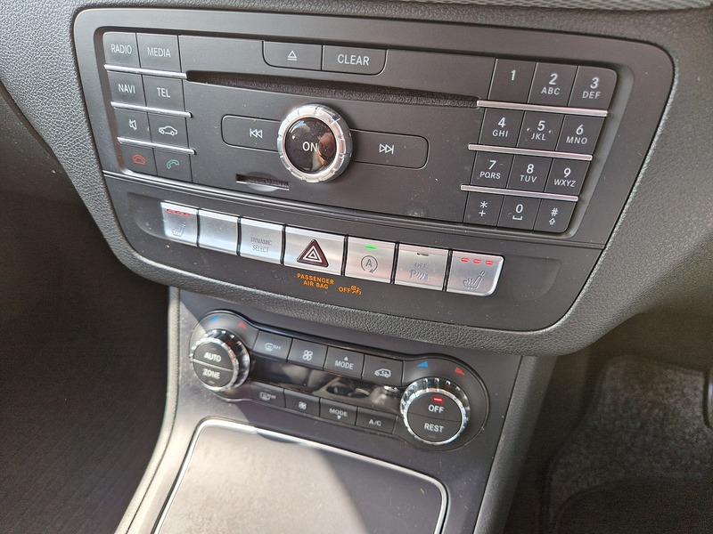 Mercedes-Benz B Class B200d Sport - U11693