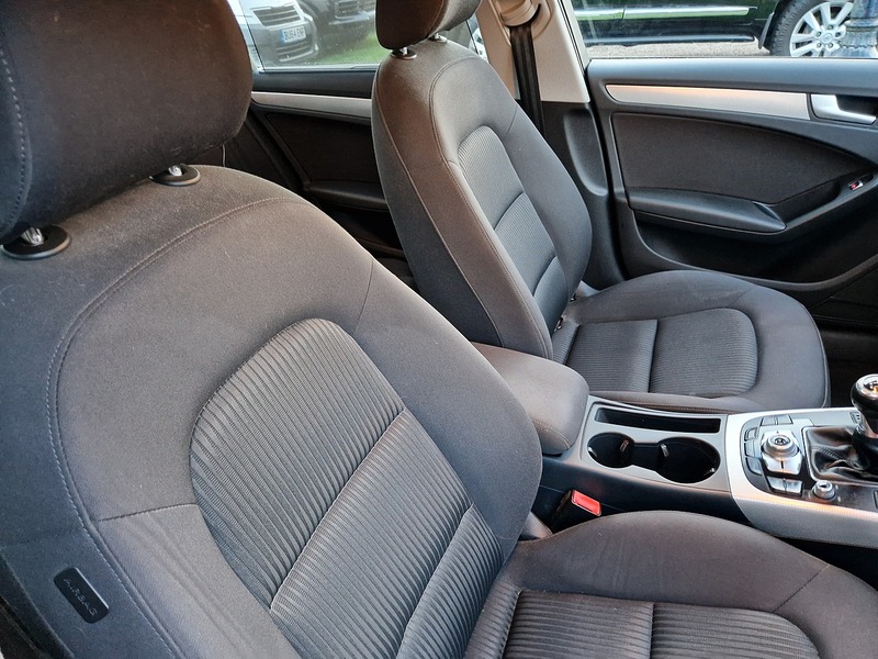 Audi A4 TDI ultra SE - U11702