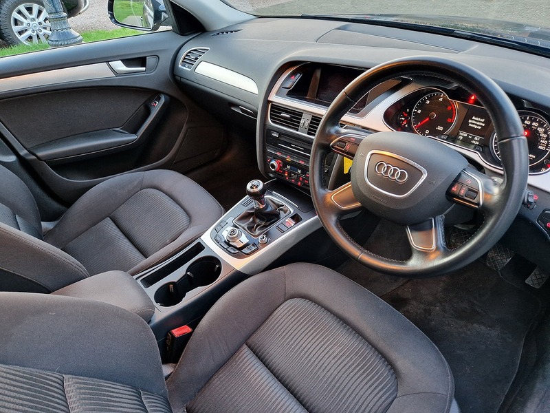 Audi A4 TDI ultra SE - U11702