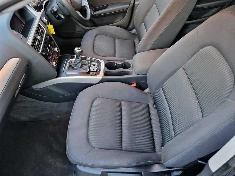 Audi A4 TDI ultra SE - U11702