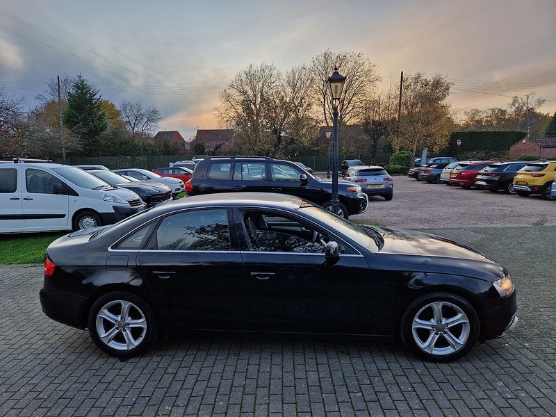 Audi A4 TDI ultra SE - U11702