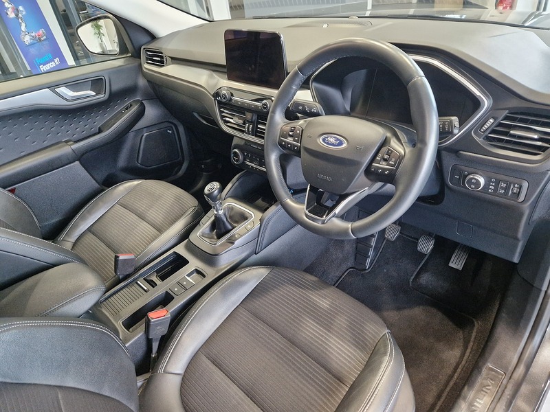 Ford Kuga EcoBlue MHEV Titanium Edition - U11704