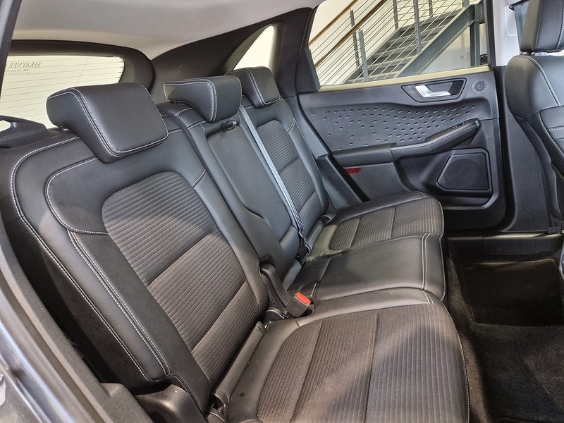 Ford Kuga EcoBlue MHEV Titanium Edition - U11704