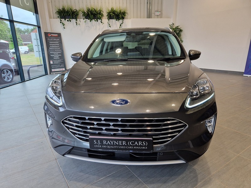Ford Kuga EcoBlue MHEV Titanium Edition - U11704