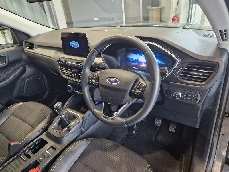 Ford Kuga EcoBlue MHEV Titanium Edition - U11704