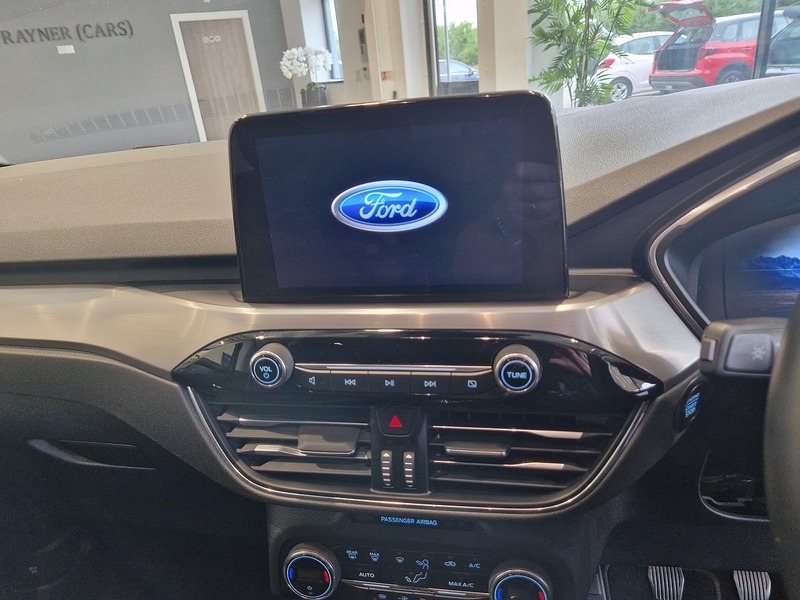 Ford Kuga EcoBlue MHEV Titanium Edition - U11704