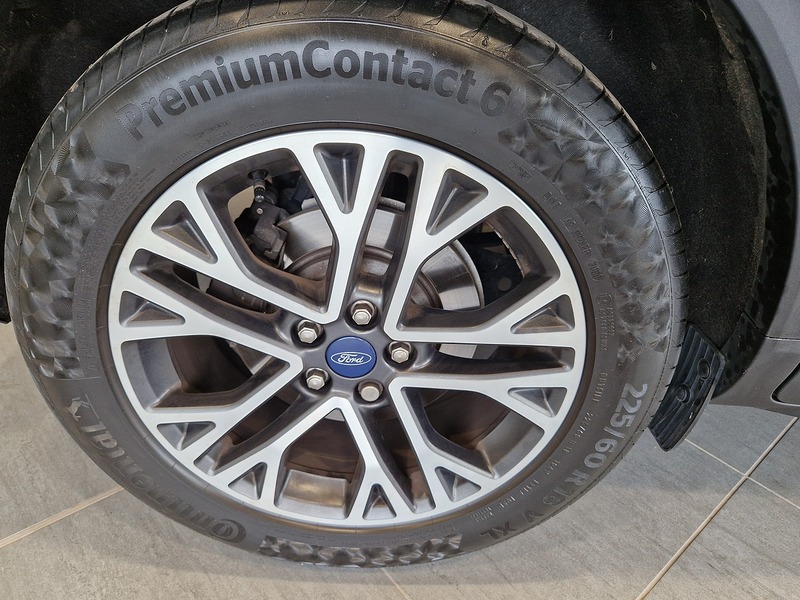 Ford Kuga EcoBlue MHEV Titanium Edition - U11704