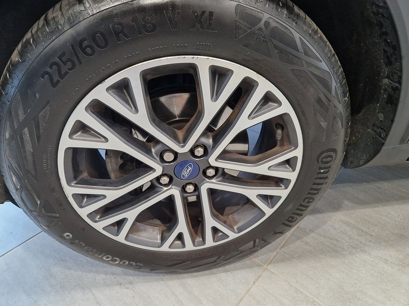 Ford Kuga EcoBlue MHEV Titanium Edition - U11704