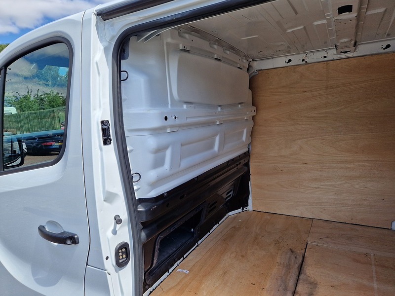 Renault Trafic dCi Blue 30 Advance - U11719