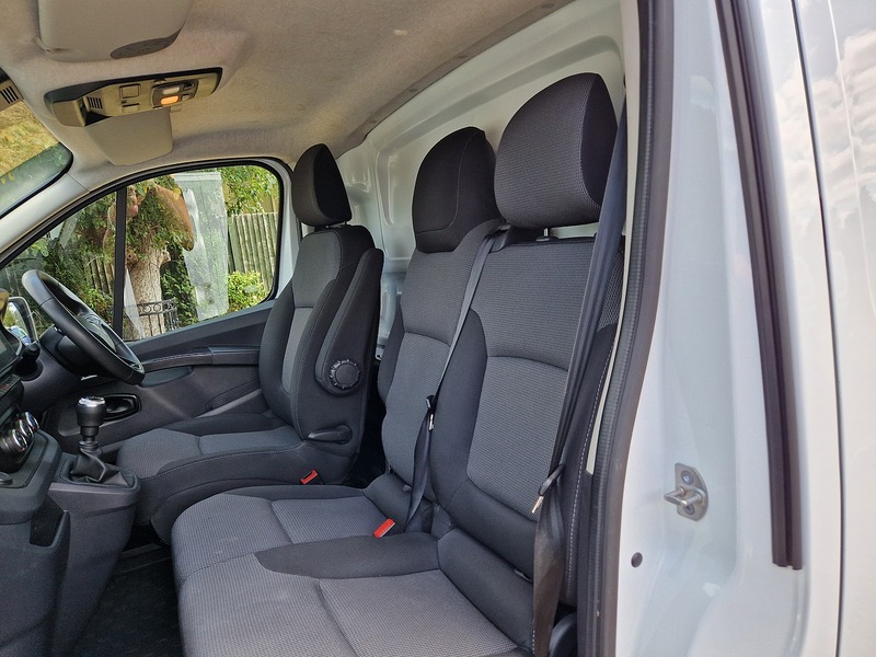 Renault Trafic dCi Blue 30 Advance - U11719