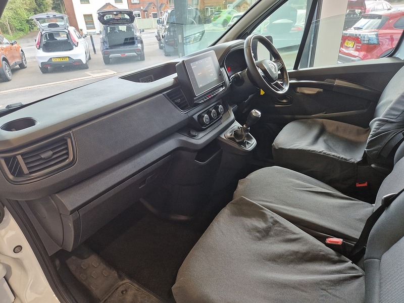 Renault Trafic dCi Blue 30 Advance - U11719