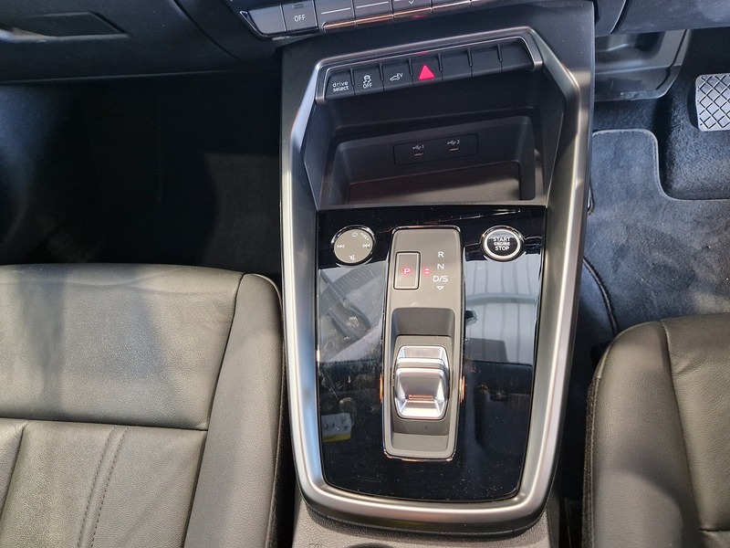 Audi A3 TFSIe Sport - U11726