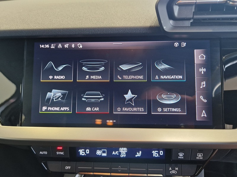 Audi A3 TFSIe Sport - U11726