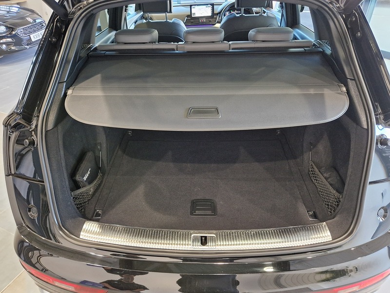 Audi Q5 TFSI S line - U11727