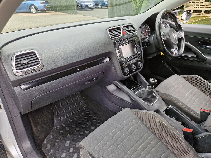 Volkswagen Scirocco TDI GT - U11732