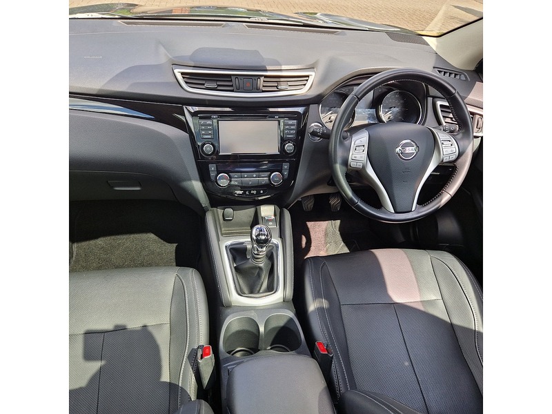 Nissan Qashqai dCi Tekna - U11735