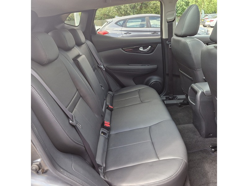 Nissan Qashqai dCi Tekna - U11735