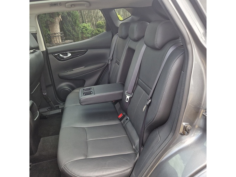 Nissan Qashqai dCi Tekna - U11735