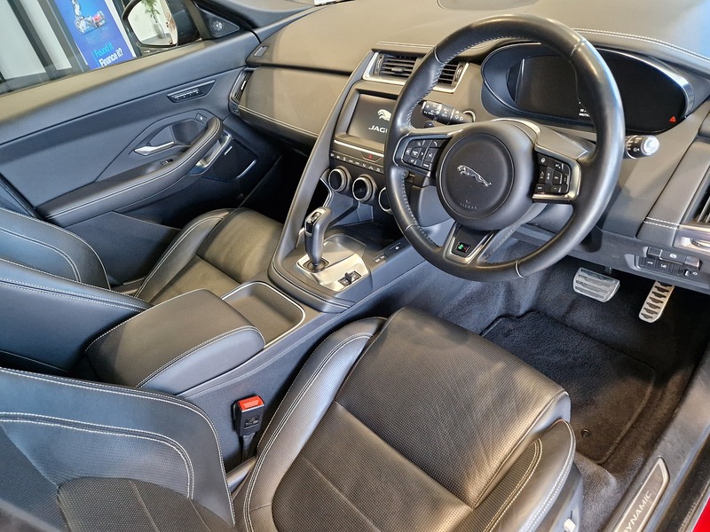 Jaguar E-PACE D240 R-Dynamic HSE - U11736