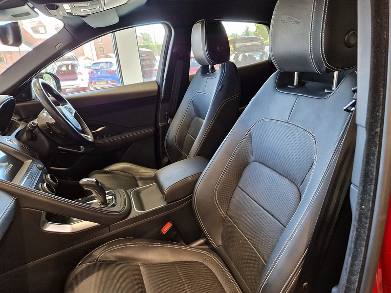 Jaguar E-PACE D240 R-Dynamic HSE - U11736