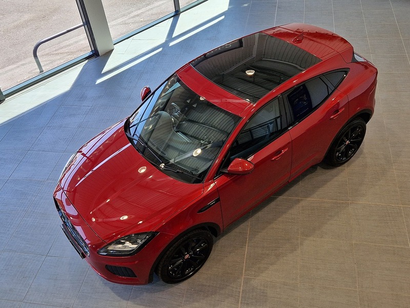 Jaguar E-PACE D240 R-Dynamic HSE - U11736