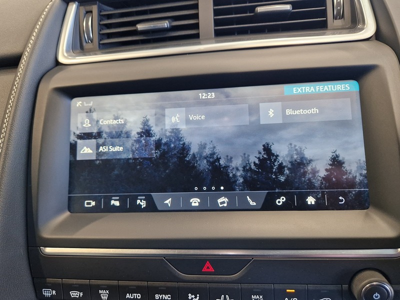 Jaguar E-PACE D240 R-Dynamic HSE - U11736